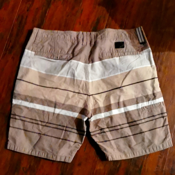 OAKLEY Men's shorts striped brown beige grey slim fit size 38 - Picture 2 of 4